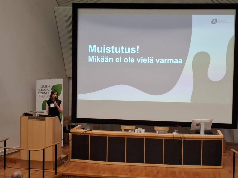 Kuva kandidaattisalista, esityskalvosta, jossa lukee, Muistutus! Mikään ei ole vielä varmaa